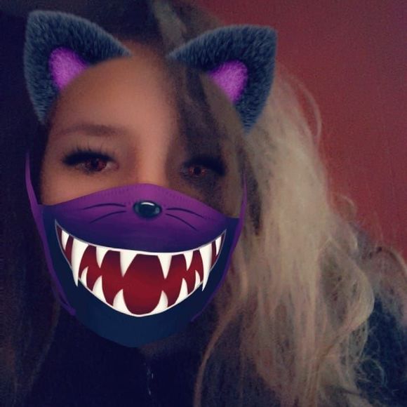 Meet your Posher, Paige - Picture 1 of 1